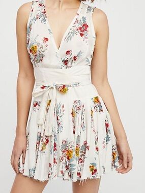 FREE PEOPLE ONE OH SO CUTE VACAY HIDDEN FOREST WRAP DRESS